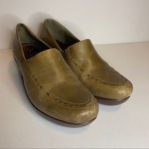 Women’s Ariat Leather Slip on Clogs Sz 9.5B